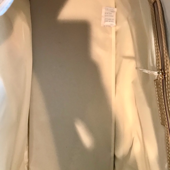 VERSACE GOLD DUFFLE - BRAND NEW & AUTHENTIC! - Picture 4 of 6